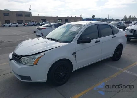 2008 Ford Focus Se/Ses из США, поврежденный, VIN 1FAHP35NX8W180512